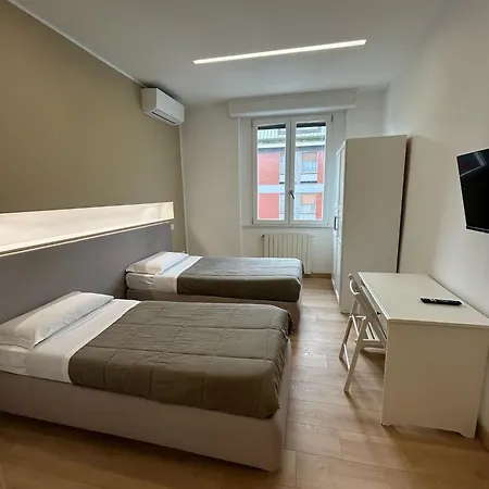 Apartment Parea House 1 *